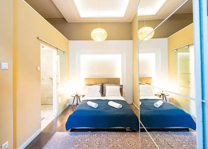Spacious Luxury Apartment At The Heart Of Budapest